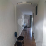 Casa Térrea com 3 dormitórios.