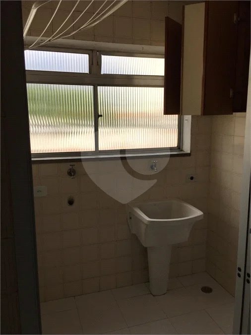 Apartamento com 68m², 2 dormitórios, sendo 1 suíte, 1 vaga, à venda na Vila Matilde.