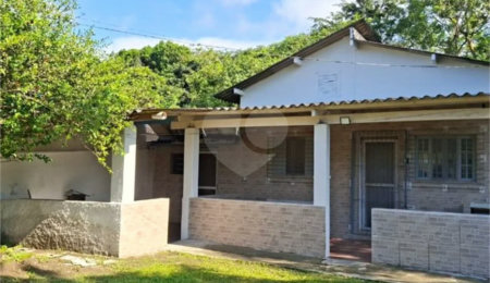 Casa à venda com 4 quartos em Indaiá, Bertioga, SP