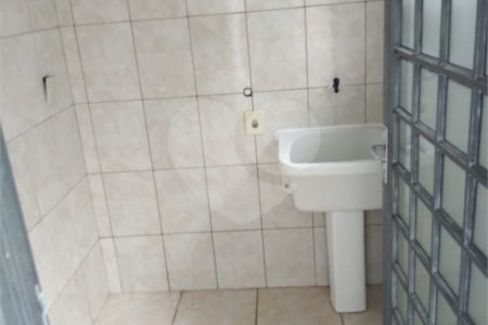Sobrado 3 quartos 1 suíte