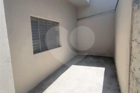 Casa para Locação no Jardim Pau Preto – Indaiatuba/SP - 3 dormitórios, quintal e garagem com portão manual