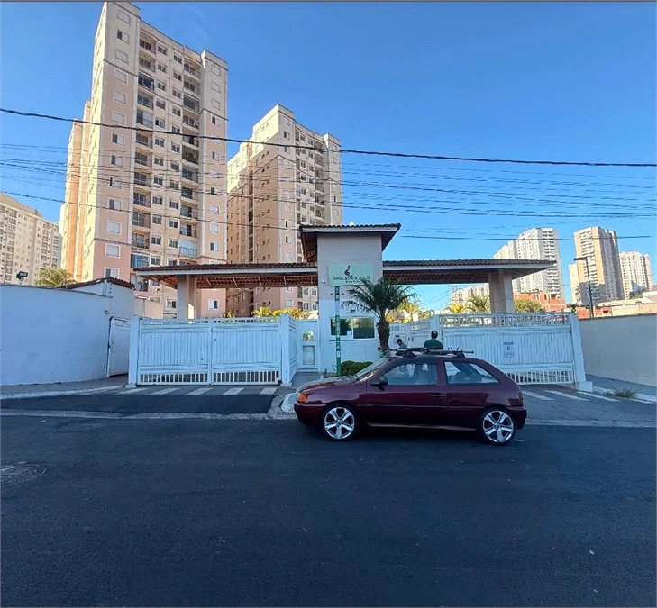 Apartamento à venda com 2 quartos, sendo 1 suíte,  em Vila Andrade, São Paulo, SP