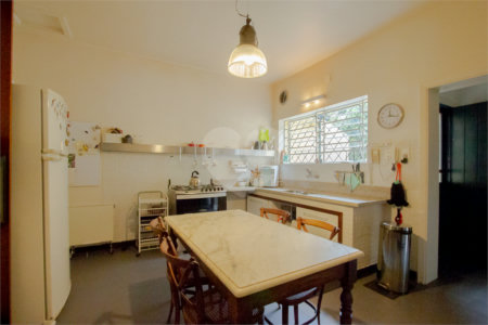Casa à venda com 3 quartos, sendo 1 suíte,  em Campo Belo, São Paulo, SP