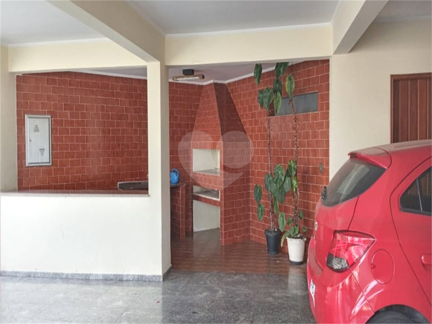 Bonita casa assobradada,no Bairro das Palmas do Tremembé, terreno com 14 X 50 e 350 área construída
