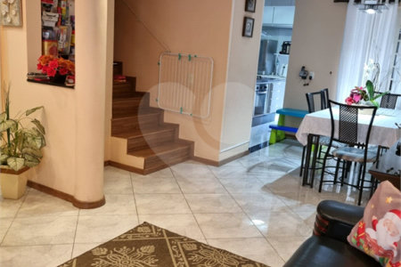 Casa à Venda no Condomínio Orizzonti di San Carlo