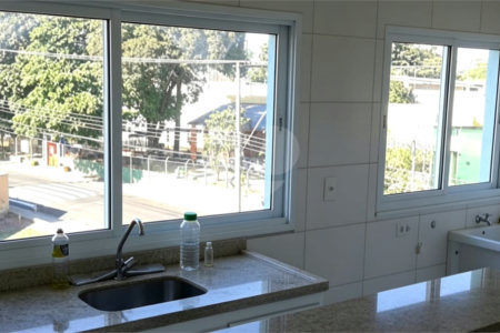 Apartamento à venda perto da USP com vaga coberta