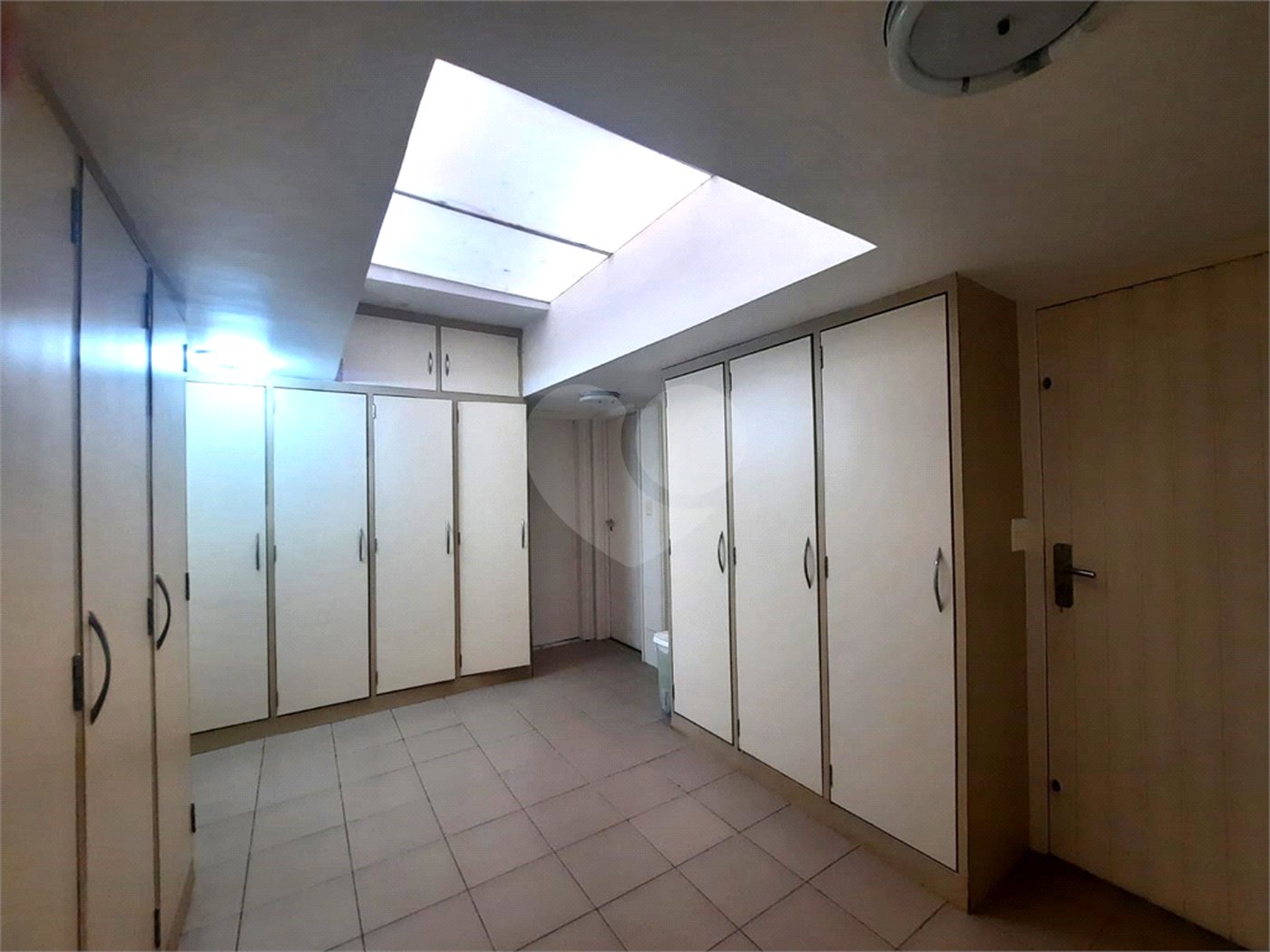 Casa para alugar com 4 quartos, sendo 2 suítes,  em Alto da Boa Vista, São Paulo, SP