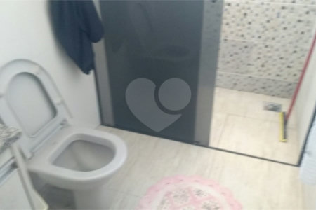 Casa térrea para venda ou locação no Santa Felícia.