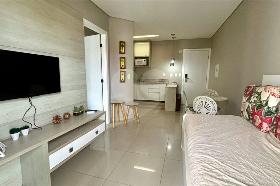 Apartamento à venda com 1 suíte em Riviera de São Lourenço, Bertioga, SP
