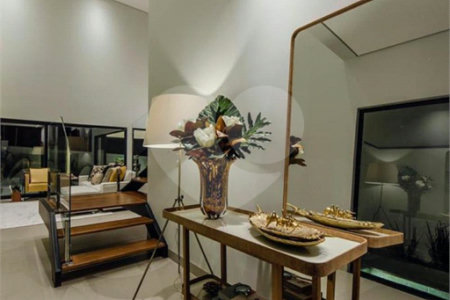 Casa térrea no Condomínio Alphaville II , localizado na cidade de Ribeirão Preto/SP .