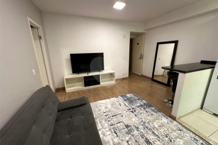 Apartamento para locação no Campo Belo com 51m², com 1 dormitório, 1 vaga, e lazer completo