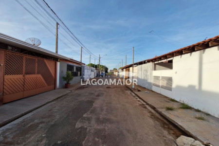 Casa à venda com 2 quartos em Parque Das Mangueiras, Três Lagoas - MS