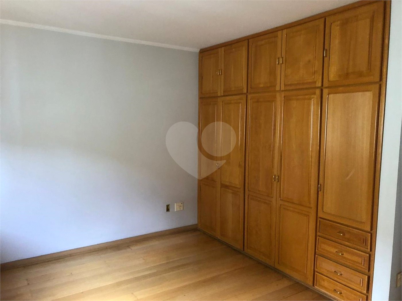 Casa para venda no Condomínio Parque Faber 1