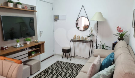 Apartamento à venda com 2 quartos em Jardim Maria Trindade, São Roque, SP