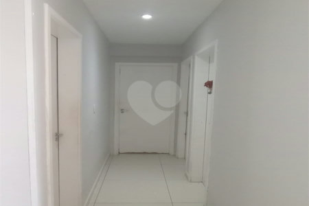 Apartamento à Venda – Condomínio Vila Verde Sabará 3 dormitórios 1 suíte.