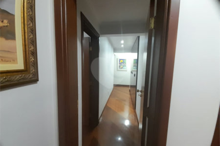Apartamento no Edifício Villa Lobos a venda - São Carlos