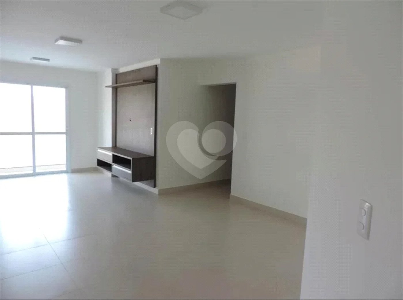 Apartamento Dubai no Bairro Vila Independência com 3 dormitórios