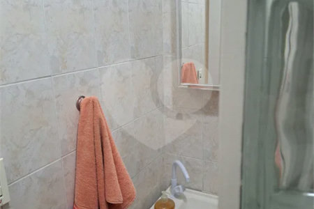 Casa Ampla com 5 Dormitórios, Piscina e Lazer Completo em Terreno de 1.260 m²