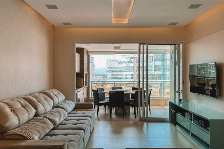 Apartamento à venda ou para alugar com 4 quartos, sendo 2 suítes,  em Riviera de São Lourenço, Bertioga, SP