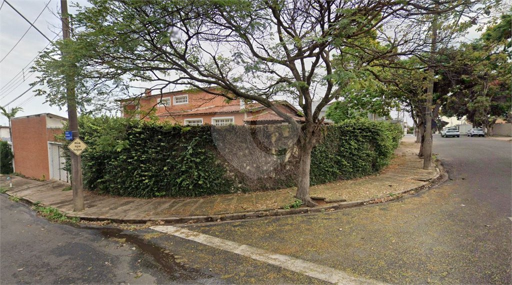 Casa de 3 andares à Venda no Jardim Cardinalli