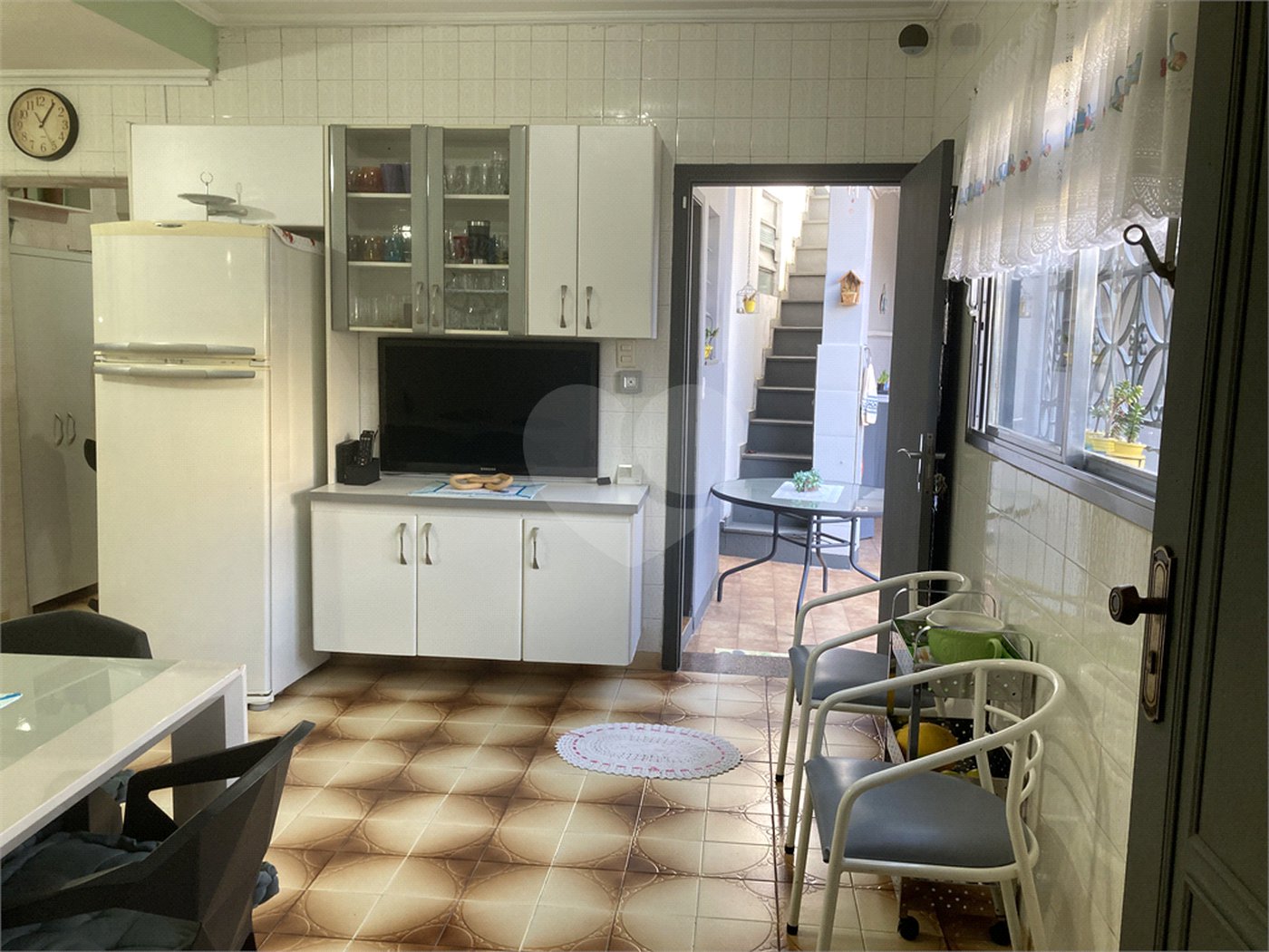 Casa com 4 dormitórios na Saúde.