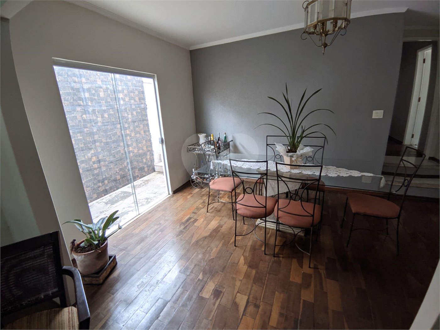 Casa com 3 dormitórios no Jardim Nova Santa Paula