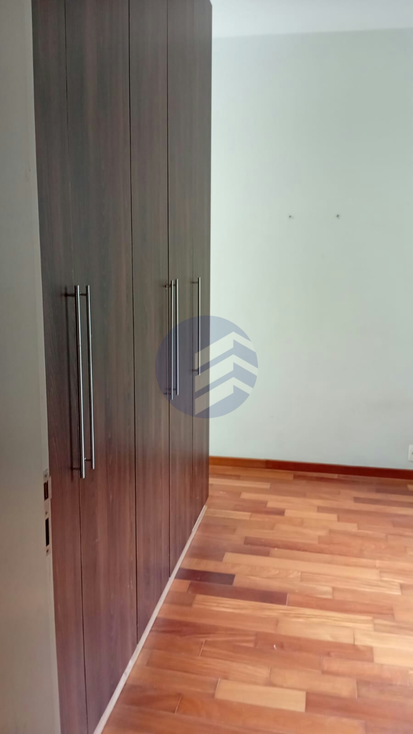 Sobrado residencial/comercial para alugar com 4 quartos, sendo 1 suíte, em Parque Ipê, São Paulo - SP