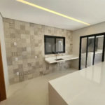 CASA A VENDA 280M², 4 DORMITORIOS, 4 SUITES, 4 VAGAS - URBANOVA - SÃO JOSÉ DOS CAMPOS/SP.