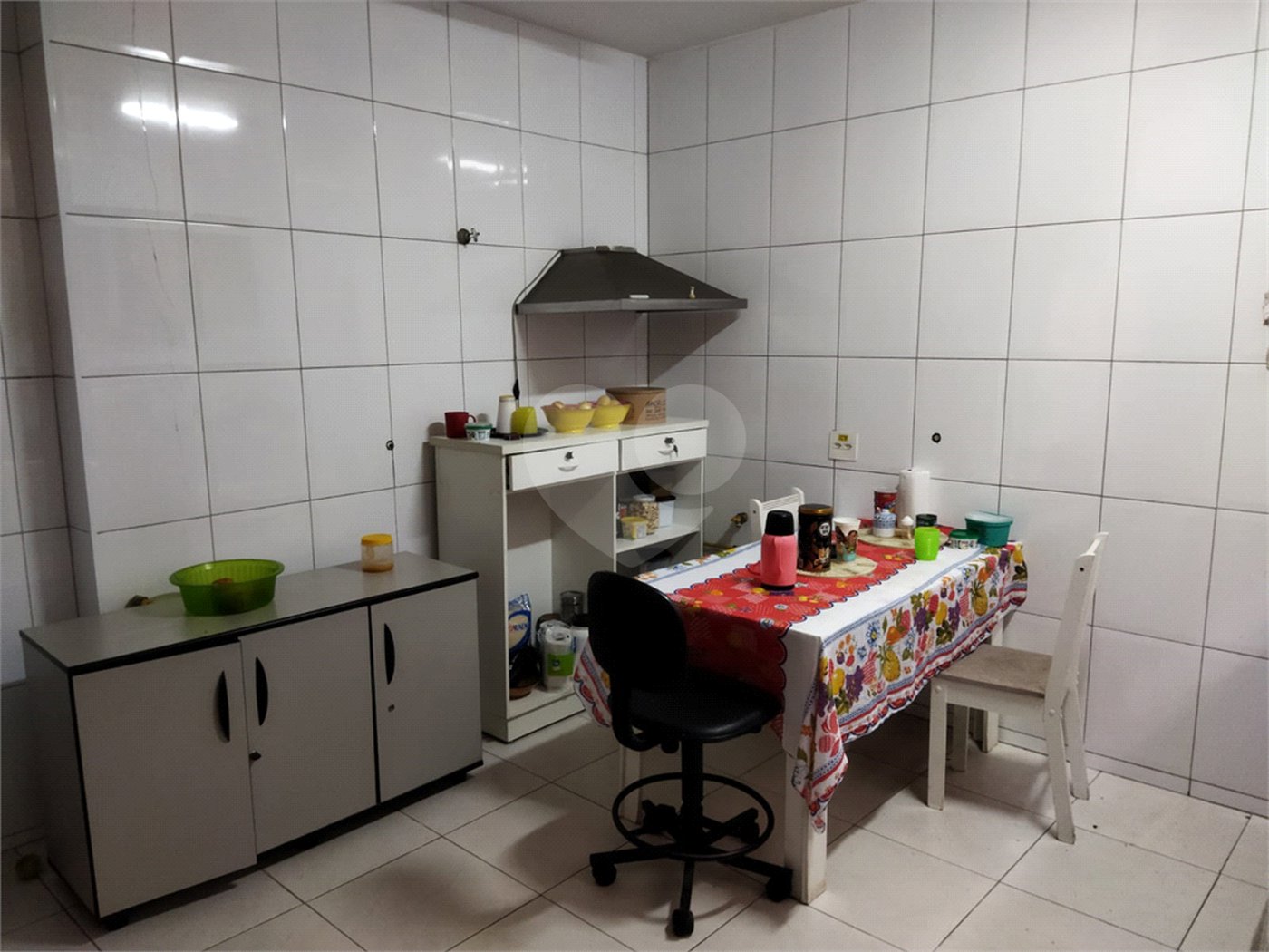 Vende Sobrado com 180m² - Vila Santa Catarina