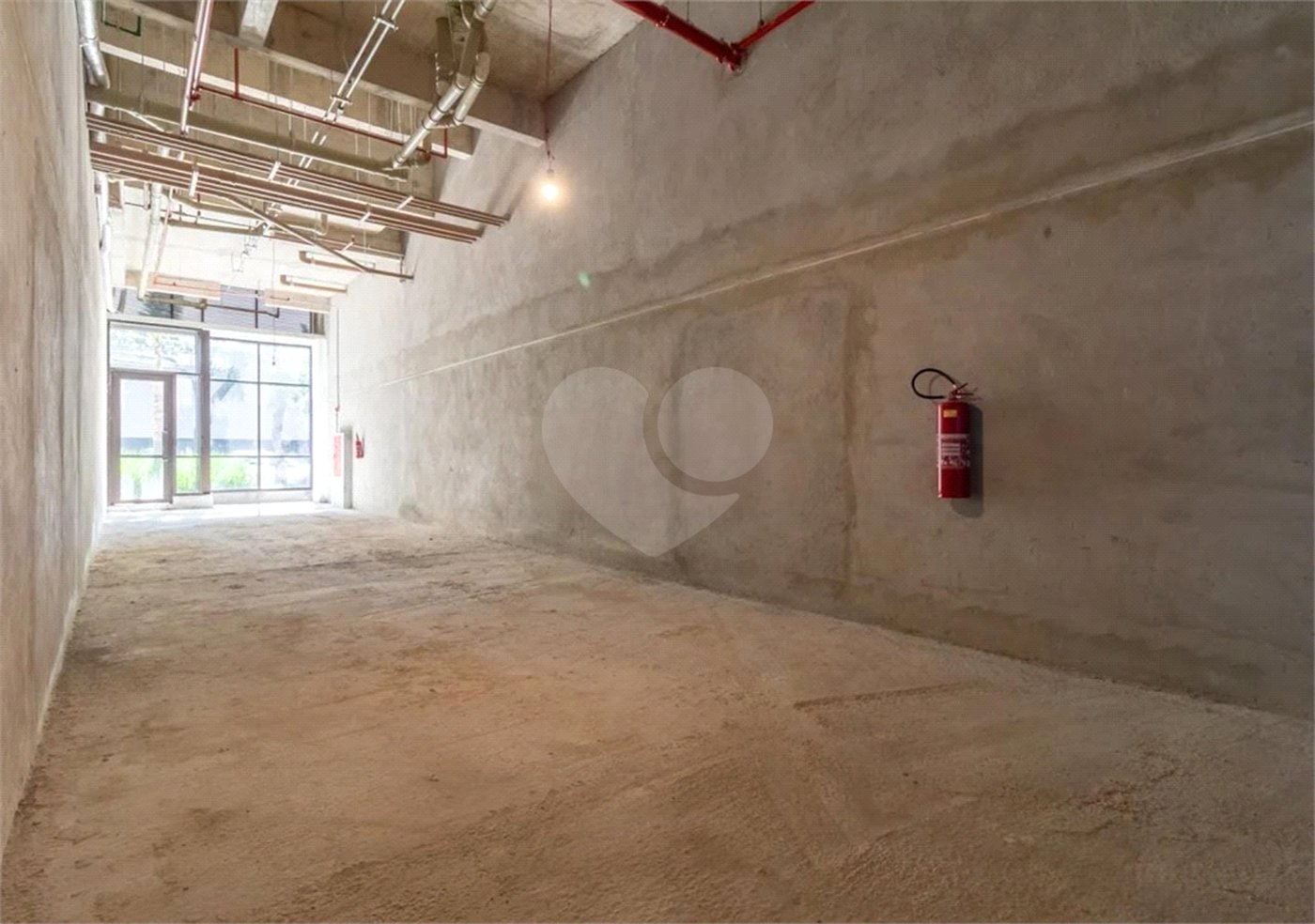 Loja nova com 100 m² para locação próximo ao metrô Chácara Klabin!!