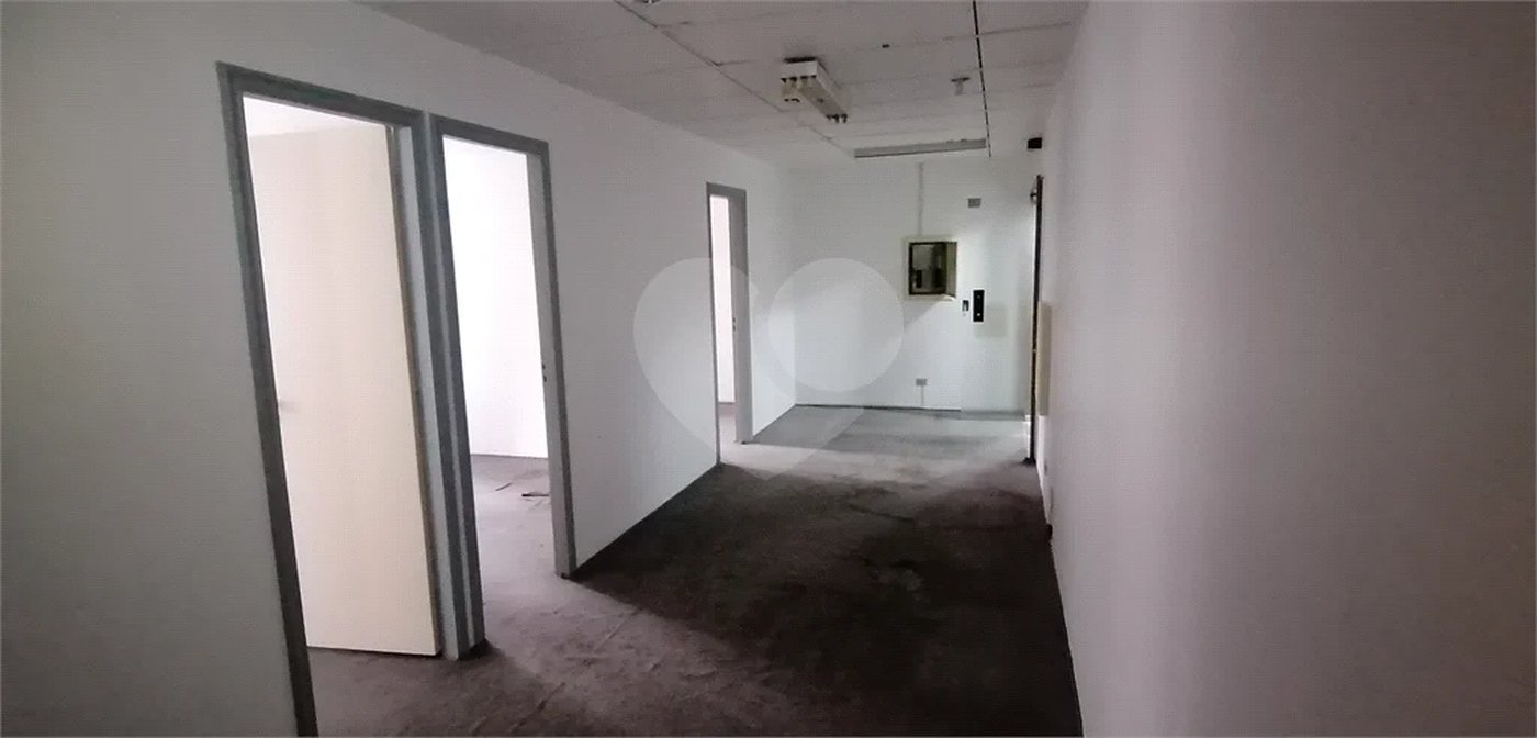 Sala comercial à venda em Higienópolis com 170 m2