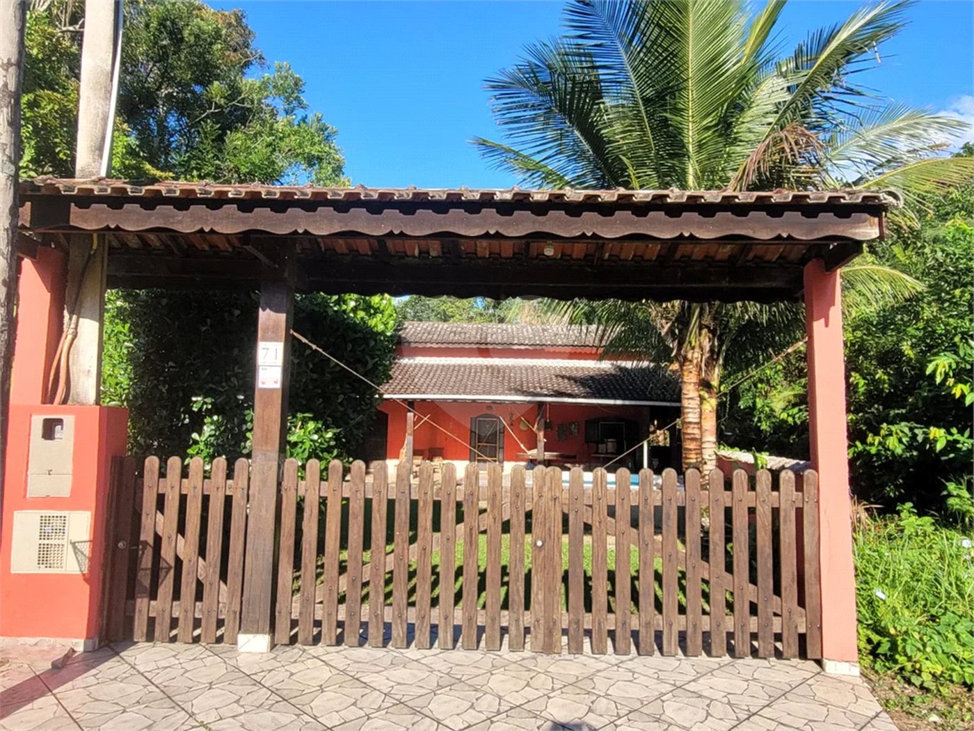 Casa à venda com 3 quartos, sendo 2 suítes, em Costa do Sol, Bertioga, SP
