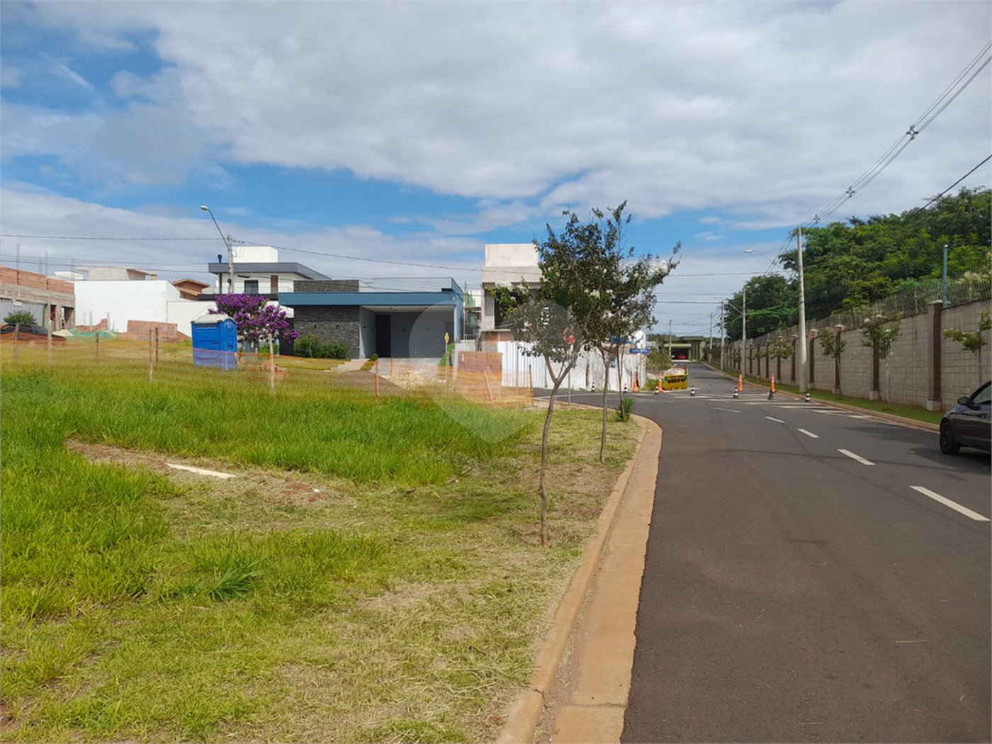Terreno à Venda no Condomínio Faber IV – São Carlos/SP