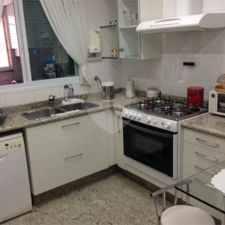 Apartamento 102m² · 4 Quartos · 2 Vagas na Vila Regente Feijó, São Paulo