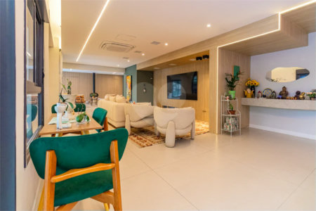 Apartamento 3 suítes 4 vagas 318m² a venda na Vila Sofia - São Paulo