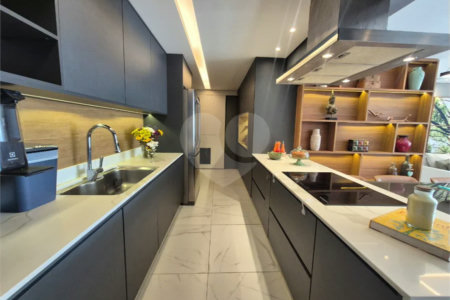 Apartamento à venda com 3 suítes em Vila Mascote, São Paulo, SP