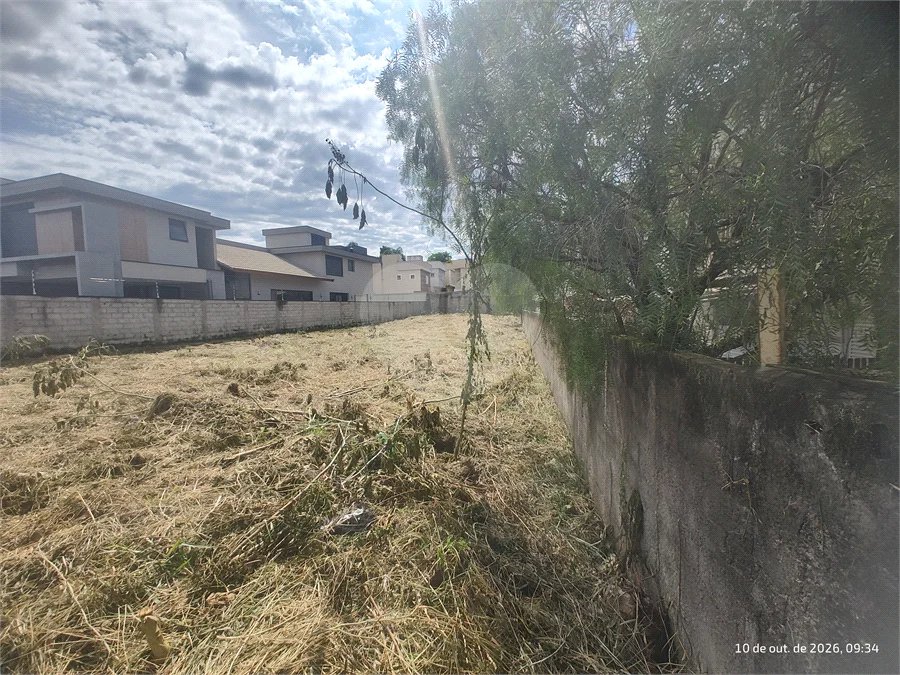Terreno em Atibaia com 652 metros, pronto para construir no Jardim do Lago, aceita financiamento