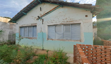 Casa à venda com 3 quartos, sendo 1 suíte,  em Vila Nossa Senhora de Fátima, São Carlos, SP