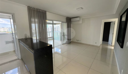 Apartamento à venda com 3 quartos, sendo 1 suíte,  em Pinheiros, São Paulo, SP