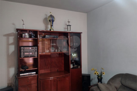Casa térrea na Vila Prado.