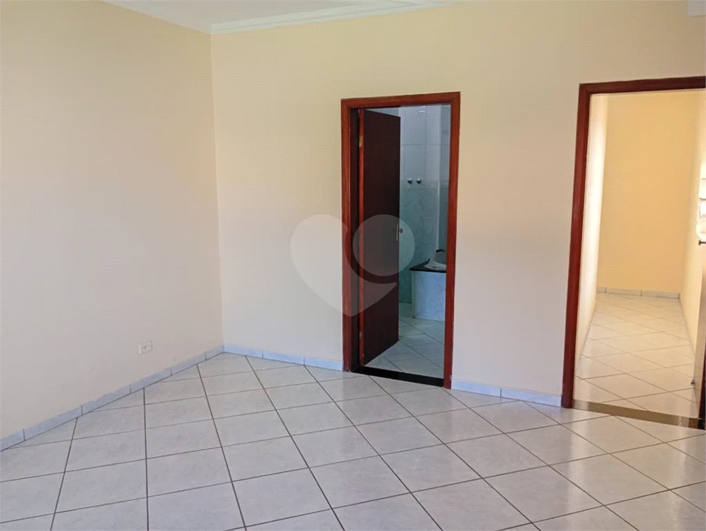 Casa térrea com edícula, com 4 dormitórios à venda no Condomínio Residencial Parque Taquaral em Piracicaba/SP.