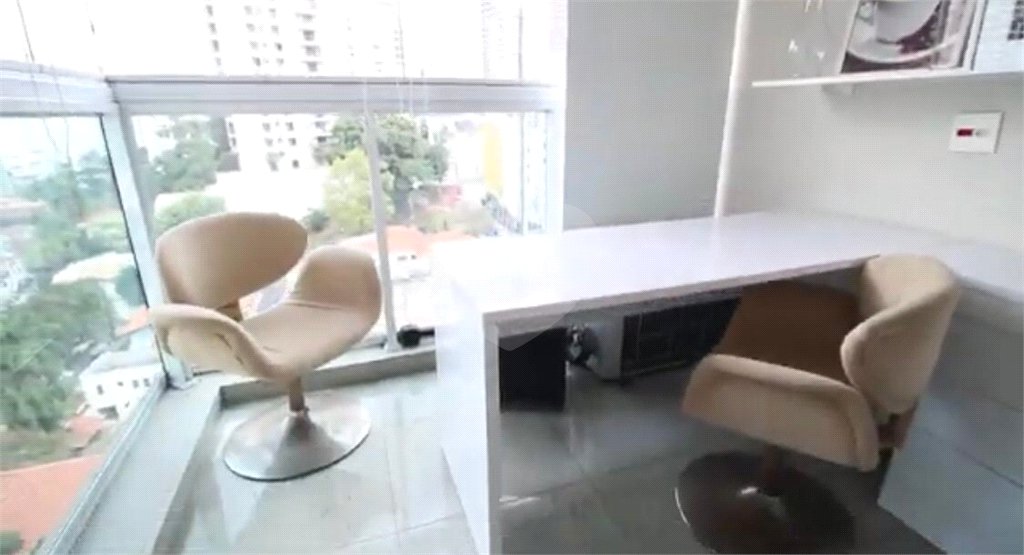 LINDO APARTAMENTO DE 42M² COM SUITE E VAGA DE GARAGEM LOCALIZADO NO PARAISO
