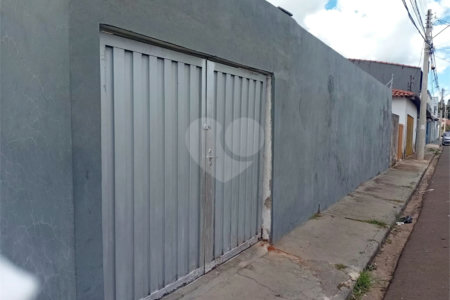 Casa térrea com 125,00 m² .