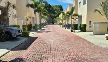 Casa à venda com 2 suítes em Ortizes, Valinhos, SP