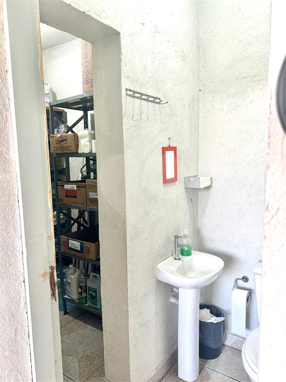Galpão 370 m² à venda na Lapa