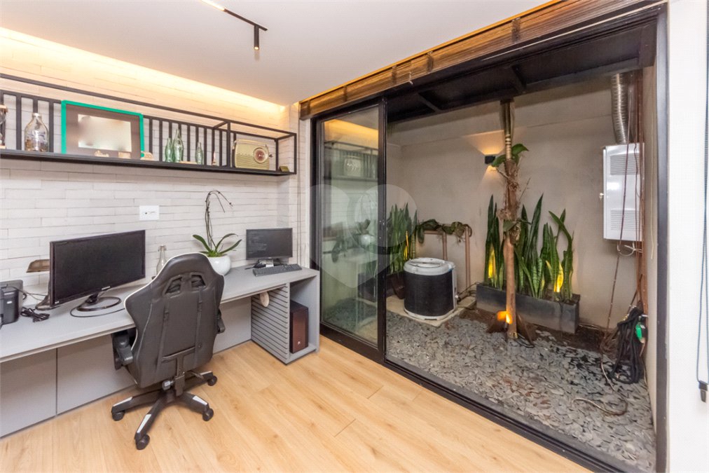 Casa à venda com 3 suítes no condomínio Lazuli, São Paulo - SP