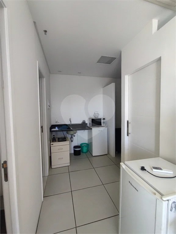 Excelente conjunto comercial para locação com 38 m², 2 salas com varanda e 1 vaga no Ipiranga!