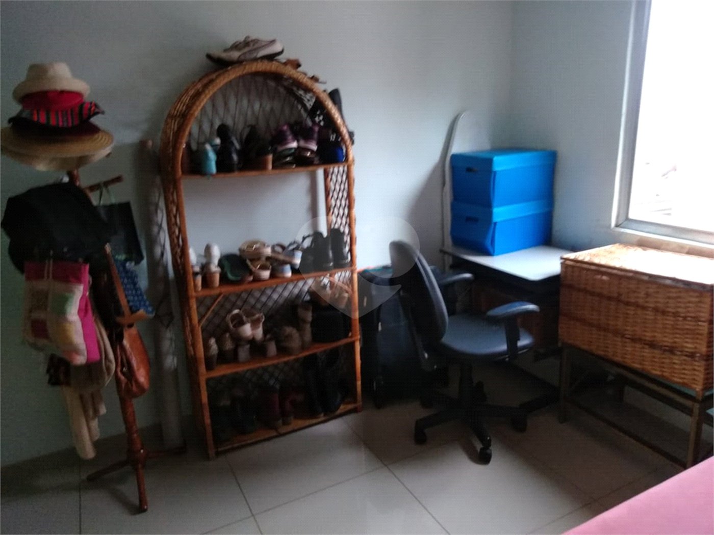 Apartamento com 2 dormitórios e 1 vaga no Tremembé