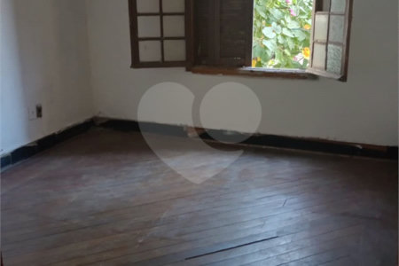 Amplo Sobrado de 330 m² no Coração do Cambuci!