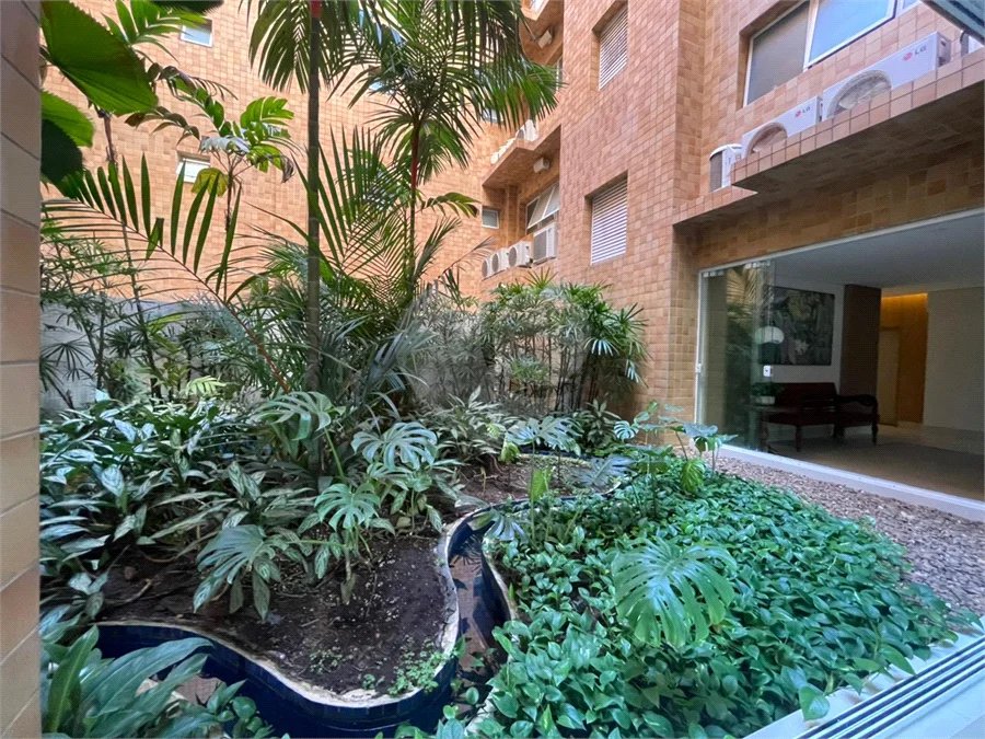 Apartamento à venda ou para alugar com 3 quartos, sendo 1 suíte,  em Riviera de São Lourenço, Bertioga, SP